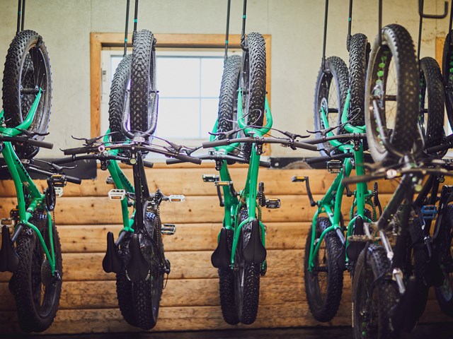 Brennabu leirskole. Sykkel. Melkeveien. Fatbike. Foto: Christine Stokkebryn