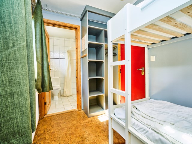 Tomannsrom i 30-korridoren. Foto: Christine Stokkebryn