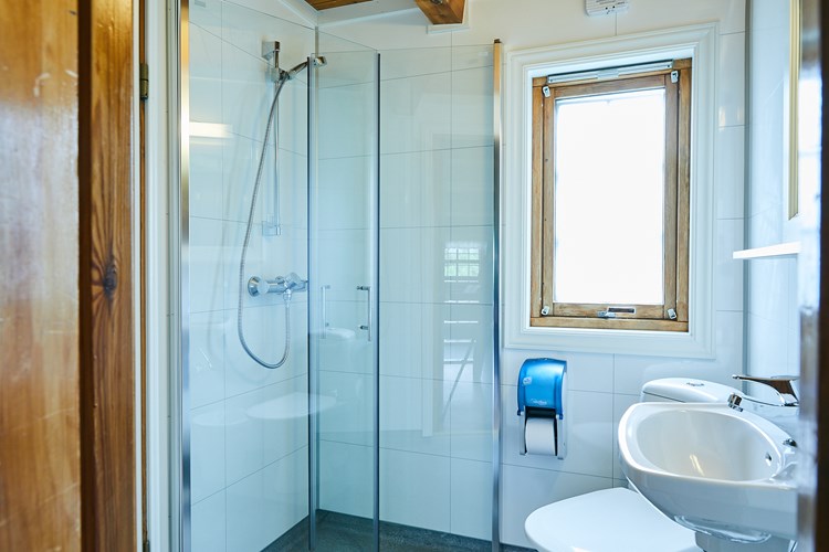 Oddmundstogo. Hytte til utleie på Vaset i Valdres. Bad.